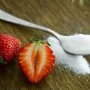 Новая продовольственная стратегия Великобритании призывает ввести налог на сахар и соль